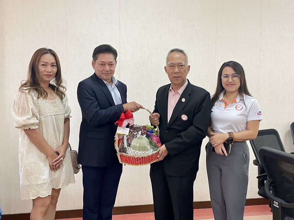 ผู้บริหารบริษัท Addex Solution Co.,Ltd. เข้าพบสวัสดีปีใหม่นายกสมาคมส่งเสริมการรับช่วงการผลิตไทย