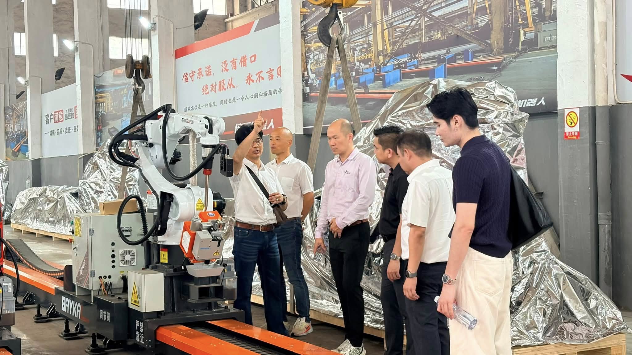 คณะผู้ประกอบการไทยเยี่ยมชมโรงงาน Baykal Robotics ณ เมือง Wuxi ประเทศจีน